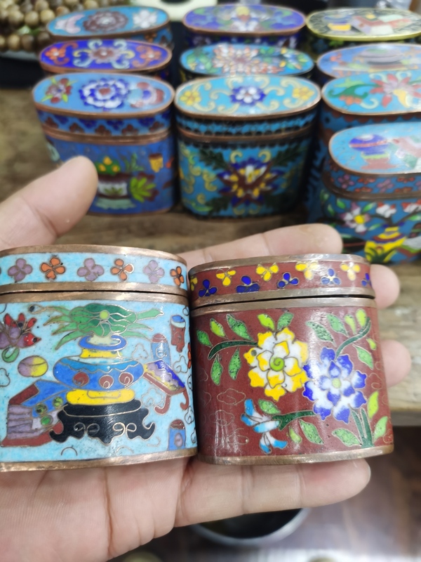 古玩雜項景泰藍盒拍賣,當前價格11900元