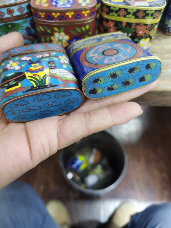 古玩雜項景泰藍盒拍賣,當前價格11900元