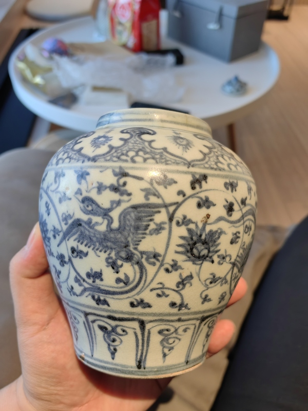 古玩陶瓷明代空白期到頭鳳穿花青花罐拍賣,當前價格18000元