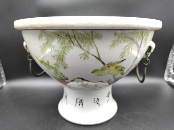 古玩陶瓷粉彩杏林春燕紋溫鍋拍賣,當(dāng)前價(jià)格1500元