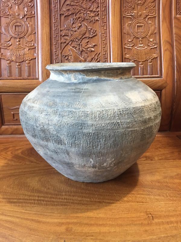 古玩陶瓷漢代刻劃大陶罐拍賣,當前價格999元