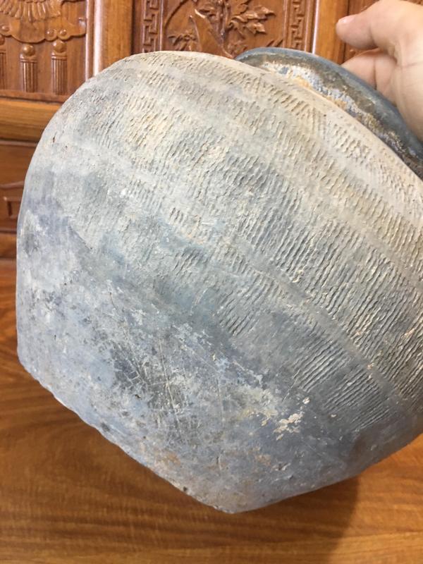 古玩陶瓷漢代刻劃大陶罐拍賣,當前價格999元