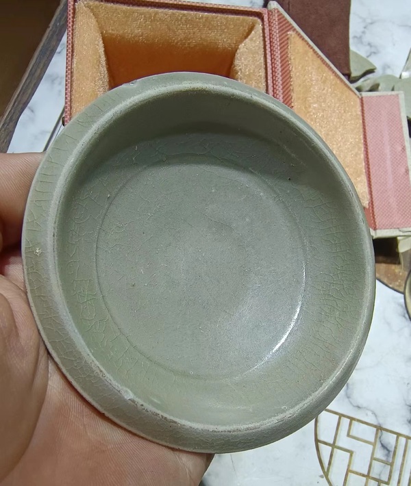 古玩陶瓷館藏級珍品五代十國青釉折沿洗拍賣,當前價格5880元