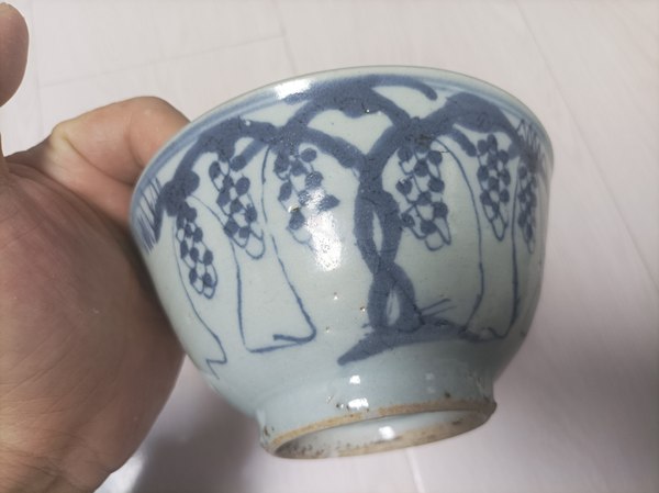 古玩陶瓷明代崇禎青花多子多福圖茶碗拍賣,當前價格1200元
