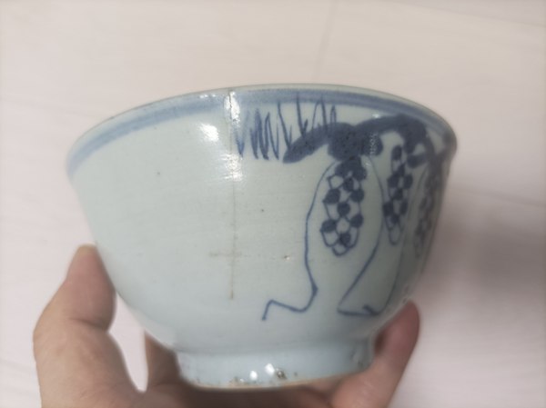 古玩陶瓷明代崇禎青花多子多福圖茶碗拍賣,當前價格1200元