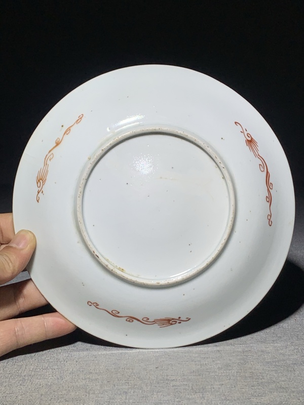 古玩陶瓷錦地匝道粉彩花卉紋盤拍賣,當前價格0元