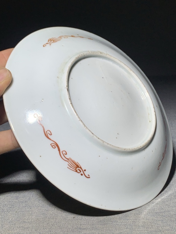 古玩陶瓷錦地匝道粉彩花卉紋盤拍賣,當前價格0元