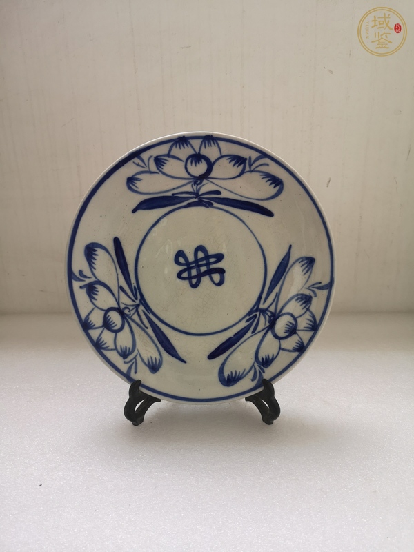 古玩清末民初·青花荷花紋盤真品鑒賞圖