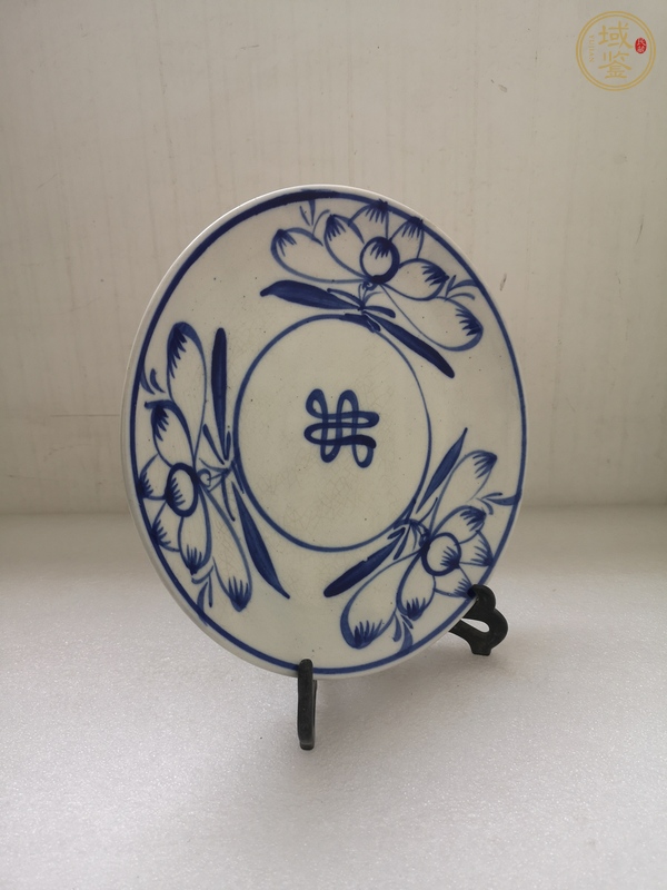 古玩陶瓷清末民初·青花荷花紋盤真品鑒賞圖
