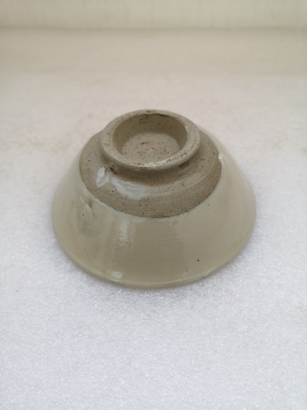 古玩陶瓷元末明初磁州窯白釉碗拍賣,當前價格680元