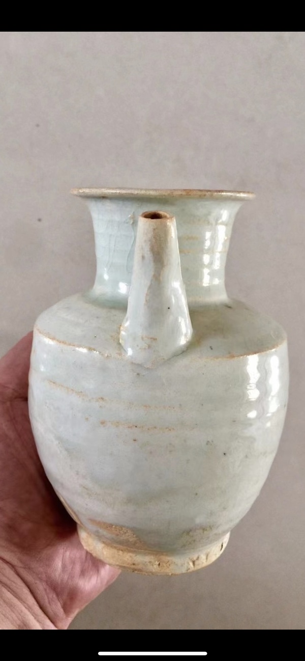 古玩陶瓷青白釉執(zhí)壺拍賣(mài),當(dāng)前價(jià)格8888元