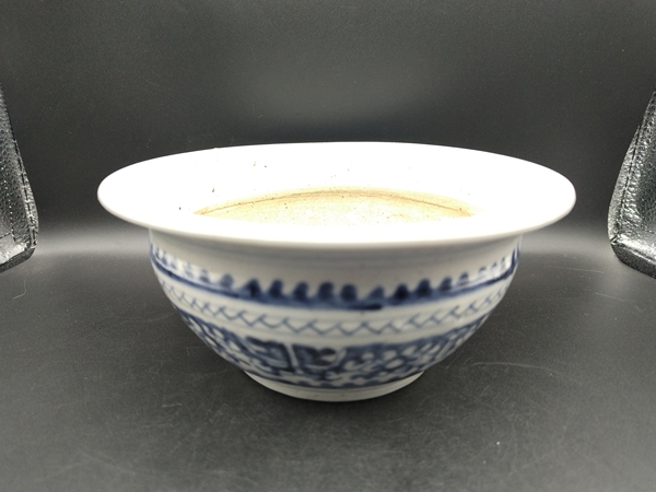 古玩陶瓷青花夔龍紋香爐拍賣,當前價格450元