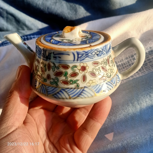 古玩陶瓷清末民初青花加彩執壺拍賣,當前價格399元