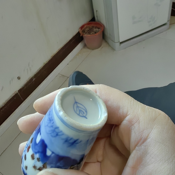 古玩陶瓷青花釉里紅八仙人物故事鼻煙壺拍賣,當前價格8500元