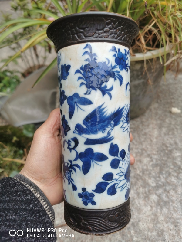 古玩陶瓷哥釉***青花花觚拍賣，當前價格1200元