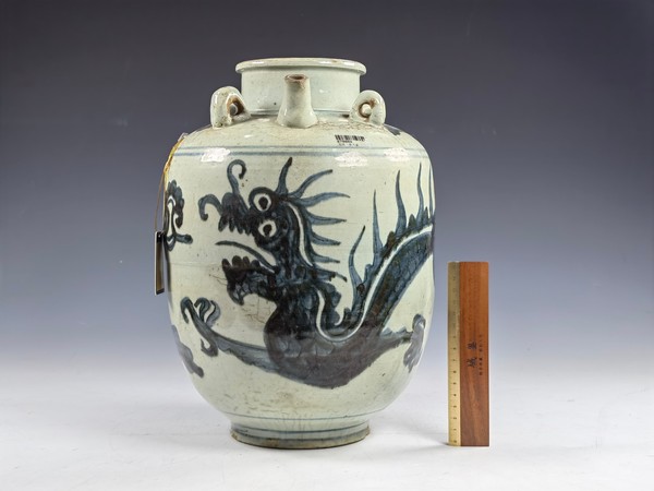 古玩陶瓷明末清初青花龍紋四系壺拍賣,當(dāng)前價(jià)格9800元