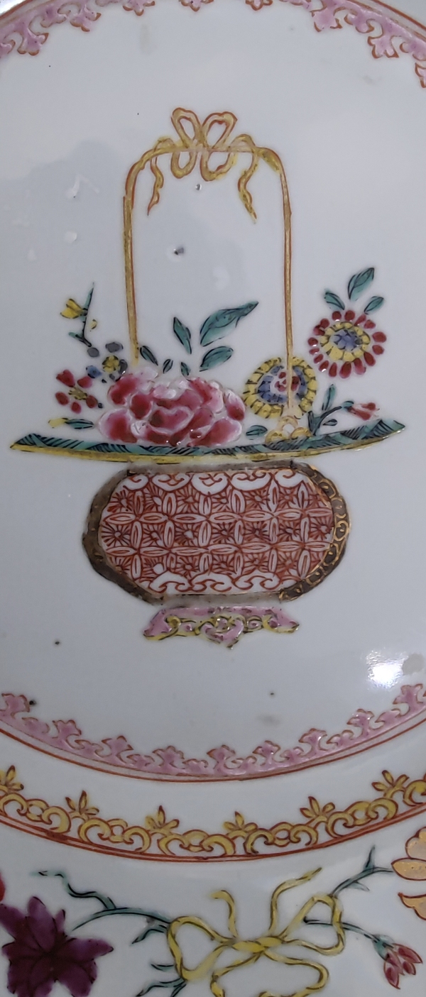 古玩陶瓷清雍正·粉彩描金籃花圖盤拍賣,當前價格4500元