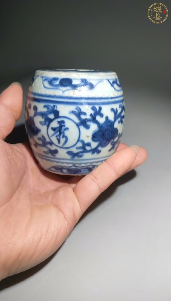 古玩陶瓷青花蝴蝶紋鼓形燭臺(tái)真品鑒賞圖