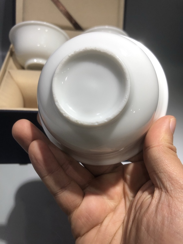 古玩陶瓷(精品主人杯)創匯-甜白釉-大號主人杯一組拍賣,當前價格220元