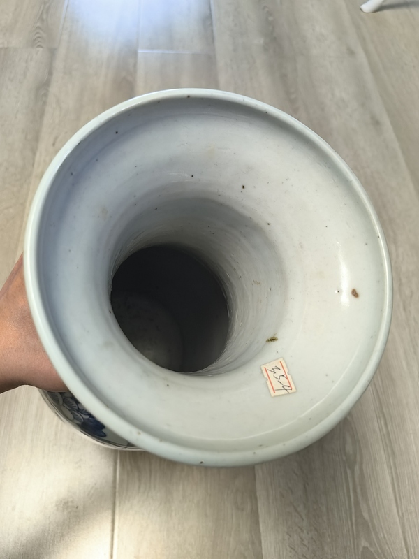 古玩陶瓷豆青釉青花瓶拍賣,當前價格3000元