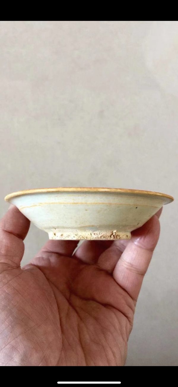 古玩陶瓷白瓷折沿洗拍賣,當(dāng)前價(jià)格1600元