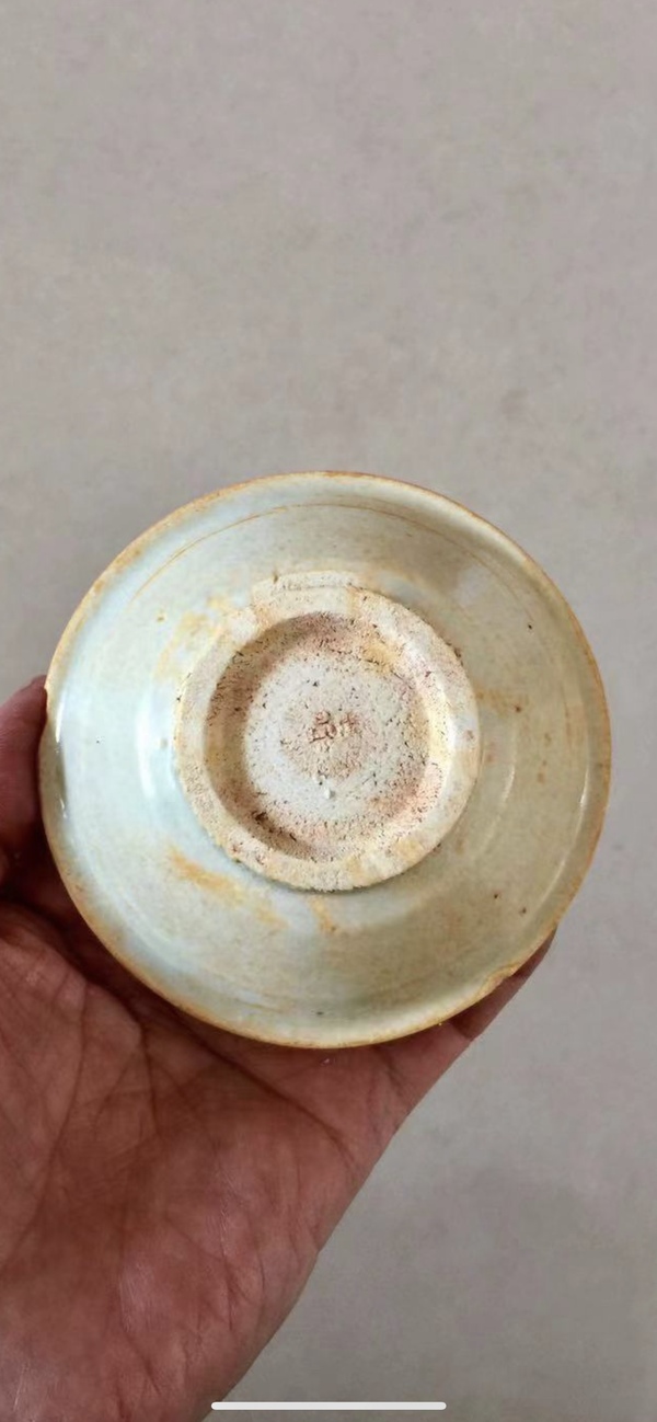 古玩陶瓷白瓷折沿洗拍賣,當(dāng)前價(jià)格1600元