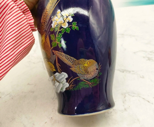 古玩陶瓷花鳥紋瓶拍賣,當前價格350元