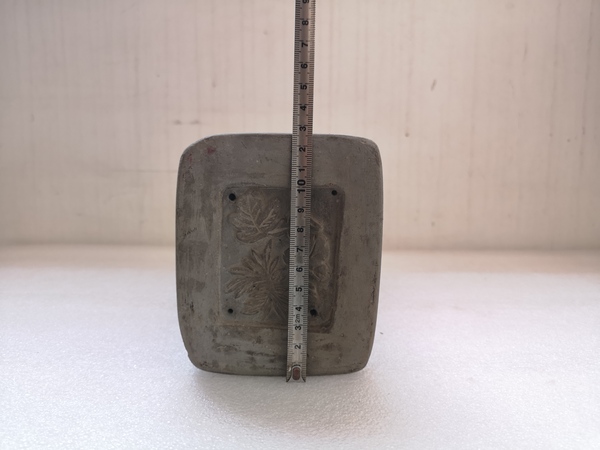 古玩陶瓷明末清初灰陶枕拍賣,當前價格680元