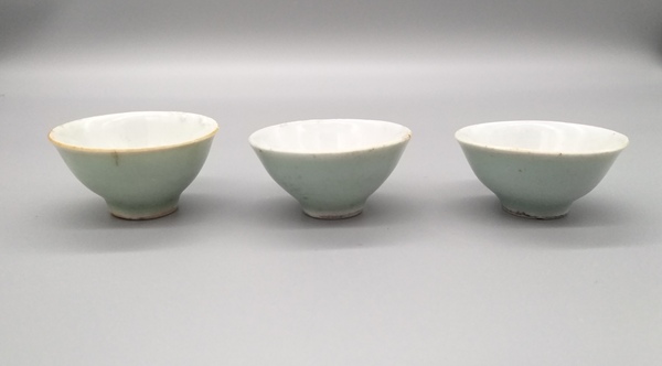 古玩陶瓷【清中期·養眼青釉,杯一組!】拍賣,當前價格588元