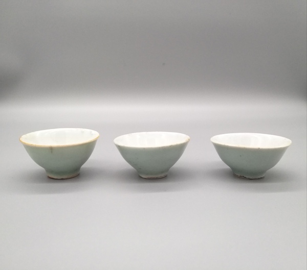 古玩陶瓷【清中期·養眼青釉,杯一組!】拍賣,當前價格588元