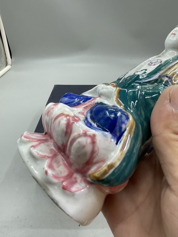 古玩陶瓷觀音塑像拍賣,當前價格999元