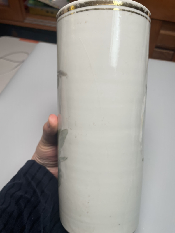 古玩陶瓷清末民初·同治年制款名家淺絳彩山水帽筒拍賣,當前價格980元