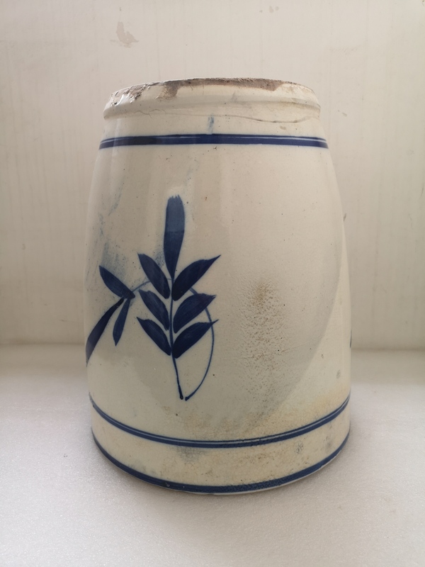古玩陶瓷花鳥紋缸拍賣,當前價格1500元