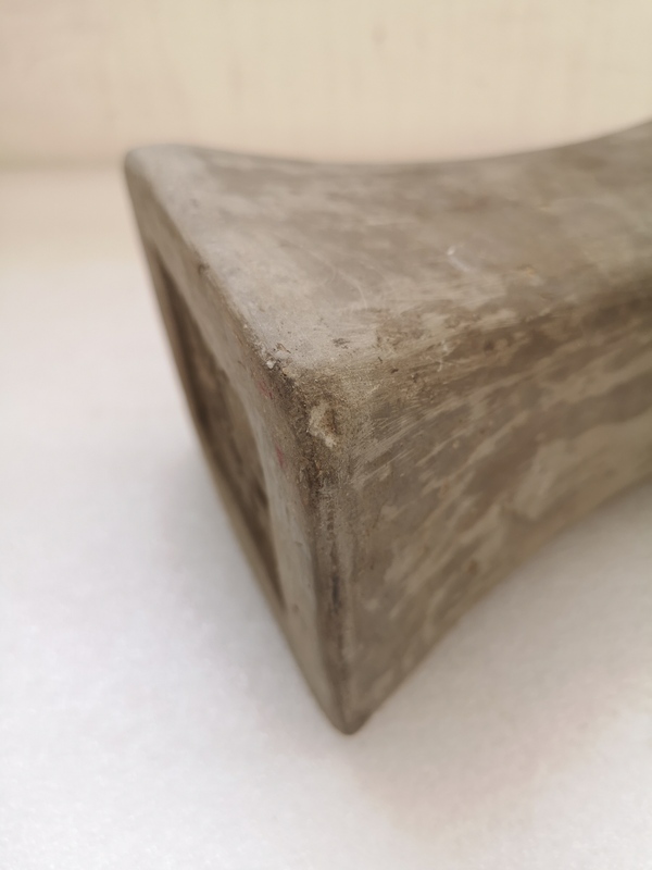 古玩陶瓷明末清初灰陶枕拍賣,當前價格680元