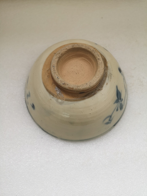 古玩陶瓷清早期磁州窯青花碗拍賣,當(dāng)前價(jià)格450元