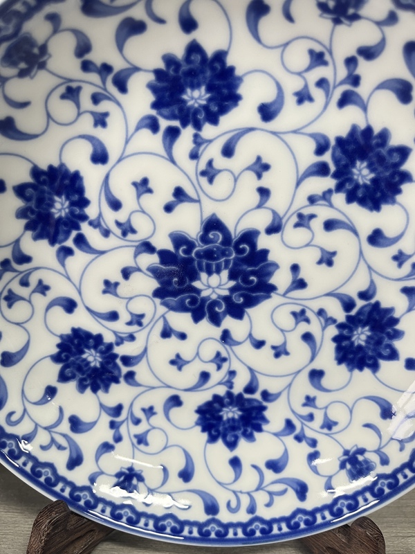 古玩陶瓷藍料彩花卉紋盤拍賣,當前價格230元