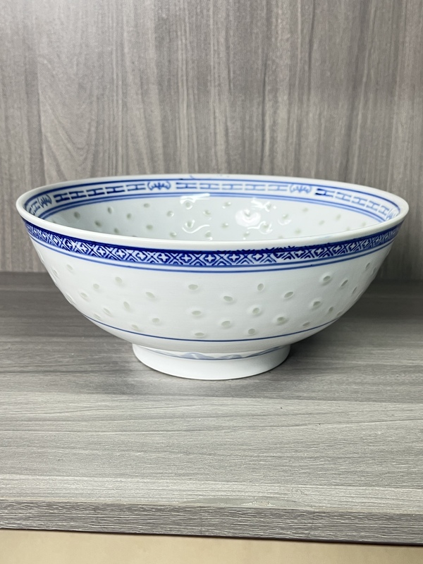古玩陶瓷青花龍紋玲瓏瓷大碗拍賣,當前價格260元