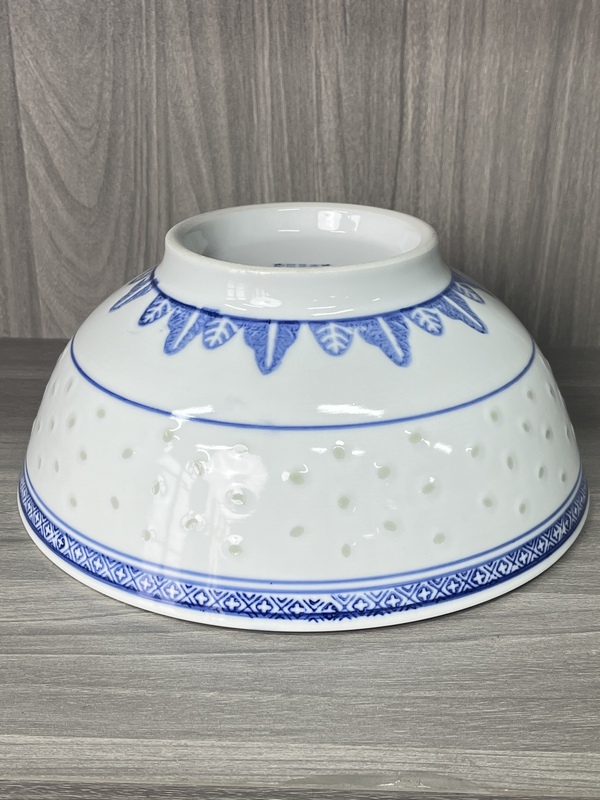 古玩陶瓷青花龍紋玲瓏瓷大碗拍賣,當前價格260元