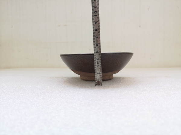 古玩陶瓷褐釉澀圈圈足疊燒工藝碗拍賣,當前價格298元