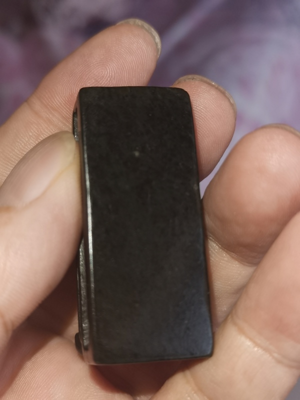 古玩玉器民國(guó)至文革時(shí)期和田碧玉蟬紋帶穿拍賣,當(dāng)前價(jià)格2800元