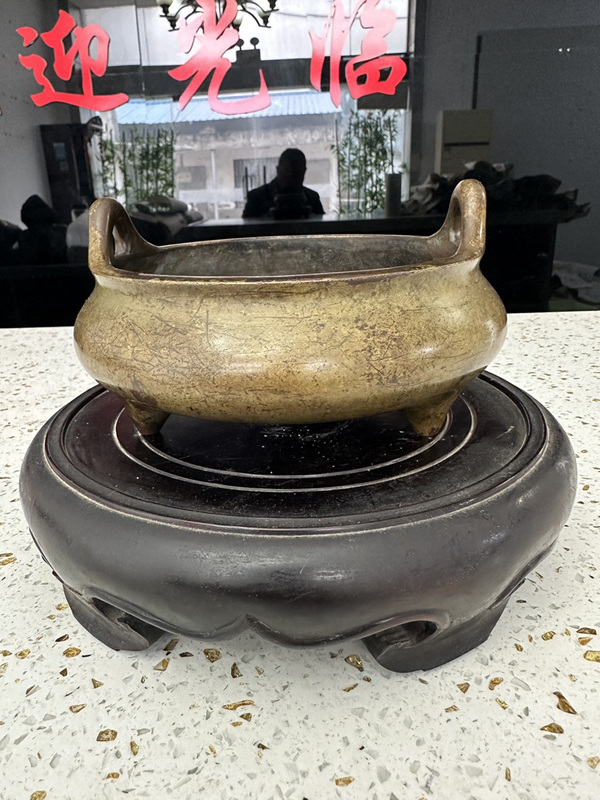 古玩銅器15年前國外拍回來的清中早期爐子拍賣，當前價格58888元