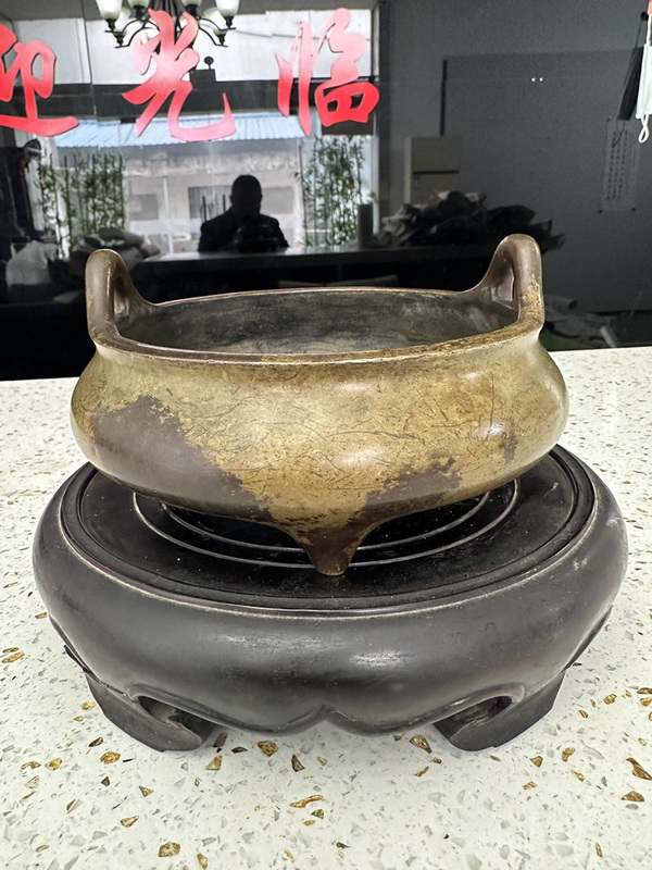 古玩銅器15年前國外拍回來的清中早期爐子拍賣，當前價格58888元