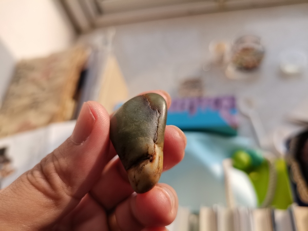 古玩玉器籽料和田玉原石拍賣,當前價格198元