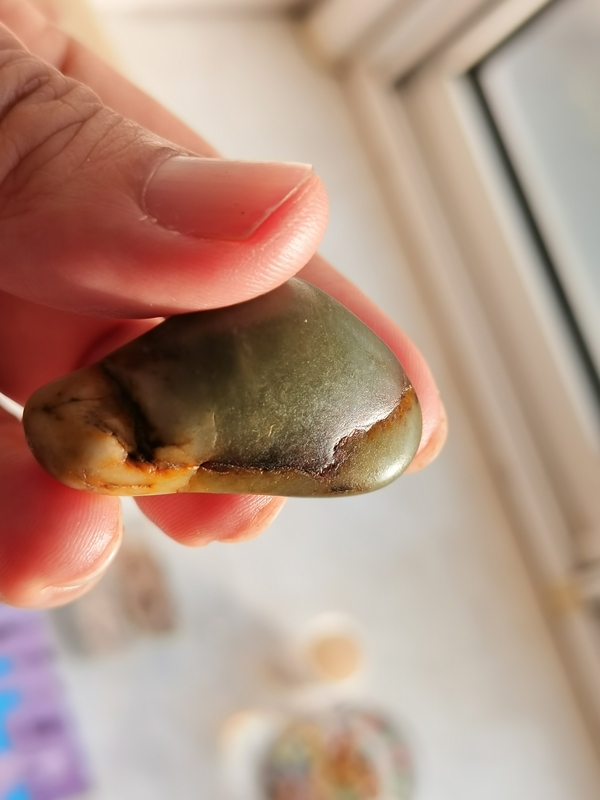 古玩玉器籽料和田玉原石拍賣,當前價格198元