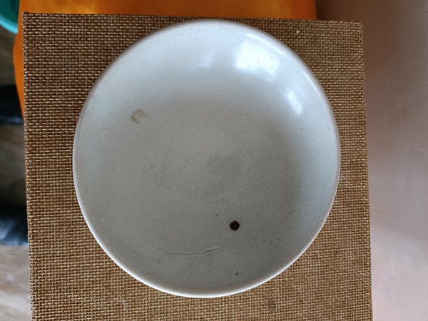 古玩陶瓷五代十國邢窯白瓷唇口盞拍賣,當前價格9800元