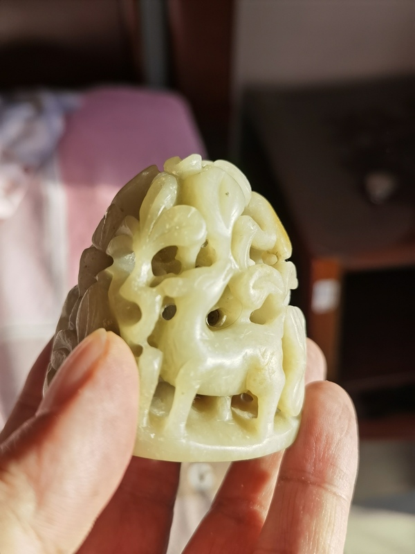 古玩玉器和田玉雕“爐頂”拍賣,當前價格2000元