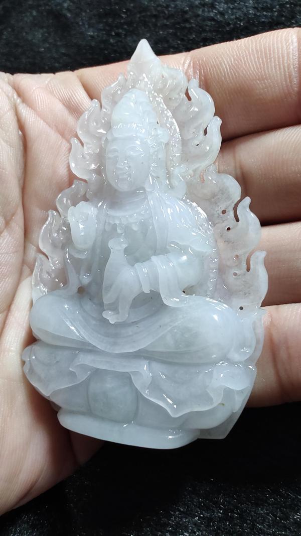 古玩玉器天然翡翠A貨觀音拍賣,當前價格8800元