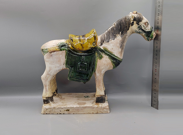 古玩陶瓷素三彩陶馬俑拍賣,當前價格10000元