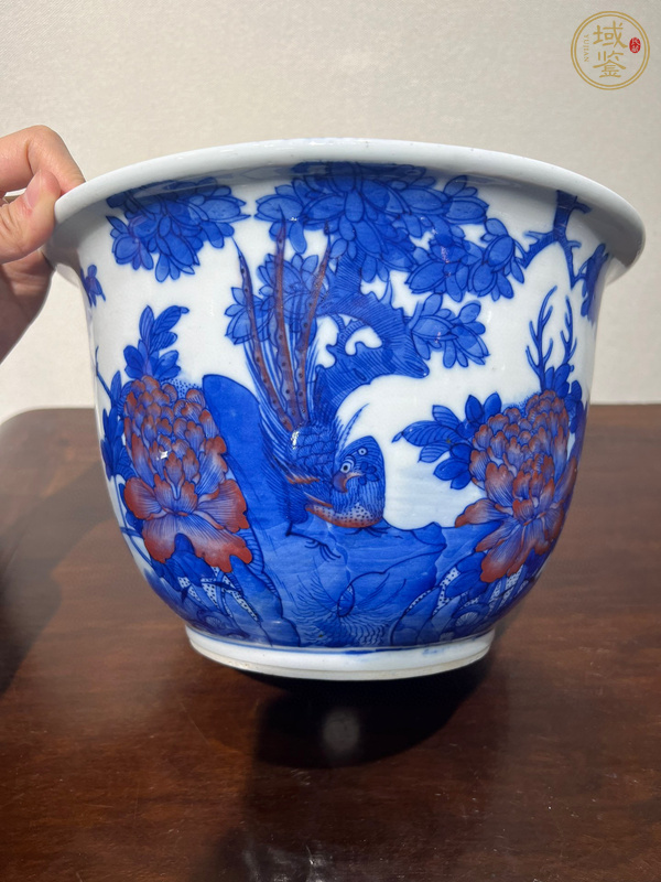 古玩陶瓷青花釉里紅花鳥紋花盆真品鑒賞圖