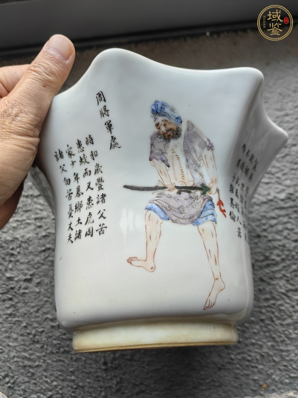 古玩陶瓷粉彩無雙譜葵口花盆真品鑒賞圖